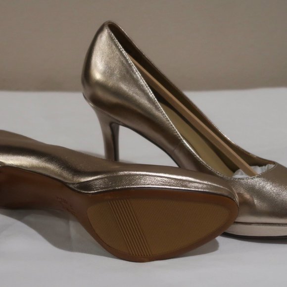 Naturalizer Shoes Womens Light Bronze Metallic Heels Poshmark